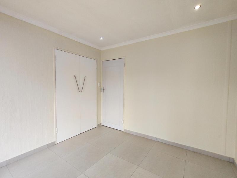 3 Bedroom Property for Sale in Roodepoort Gauteng