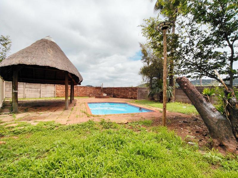 3 Bedroom Property for Sale in Roodepoort Gauteng