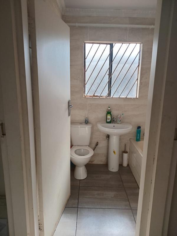 3 Bedroom Property for Sale in Protea Glen Gauteng