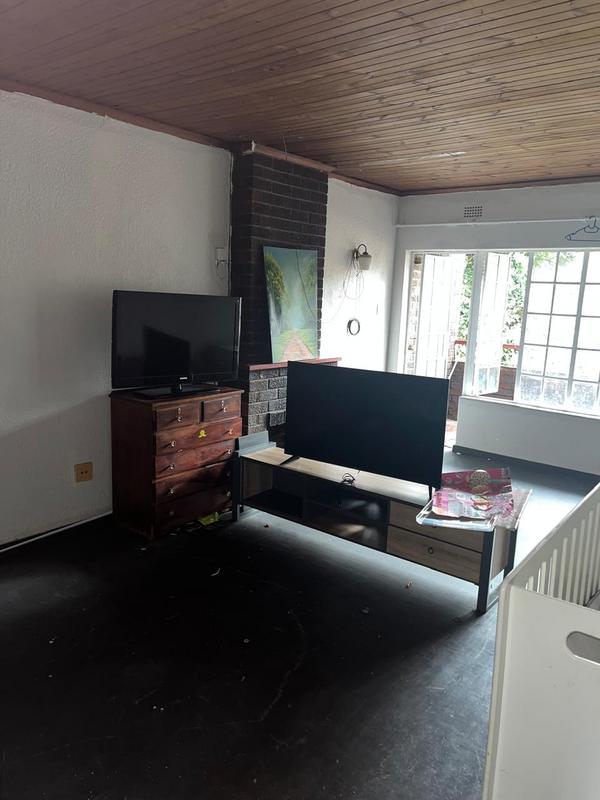 2 Bedroom Property for Sale in Windsor Gauteng