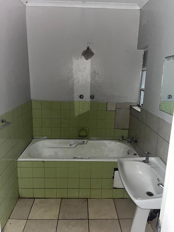 2 Bedroom Property for Sale in Windsor Gauteng