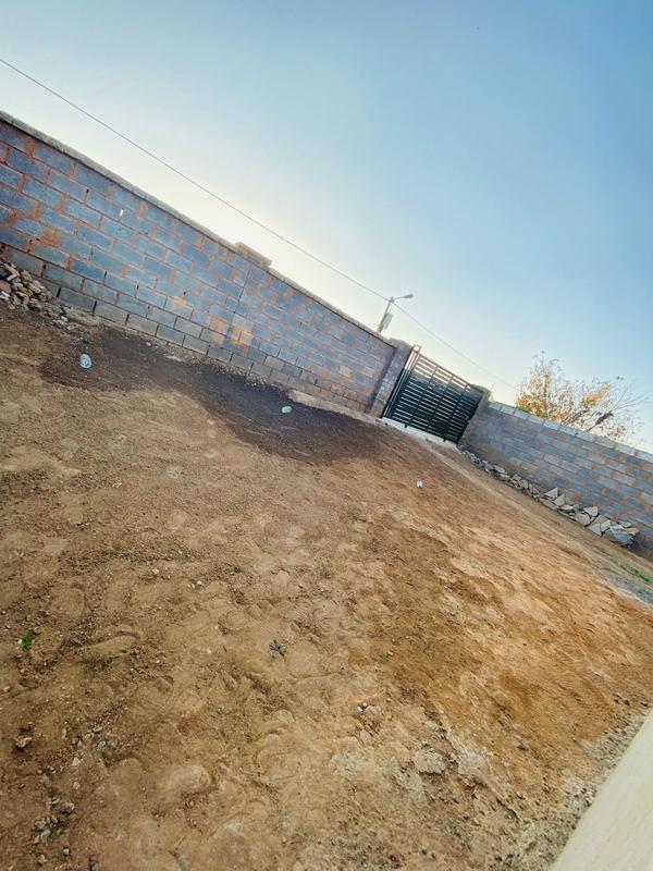2 Bedroom Property for Sale in Tshepisong Gauteng