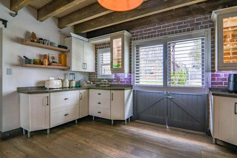 To Let 5 Bedroom Property for Rent in Copperleaf Estate Gauteng