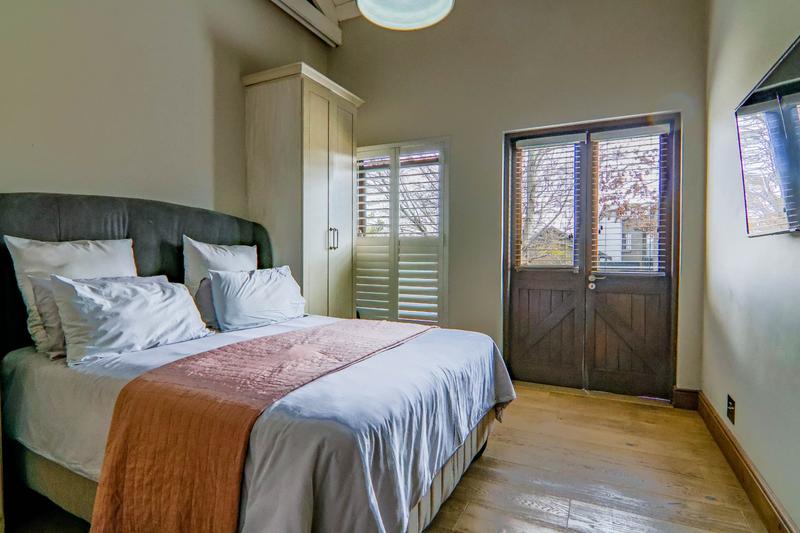 To Let 5 Bedroom Property for Rent in Copperleaf Estate Gauteng