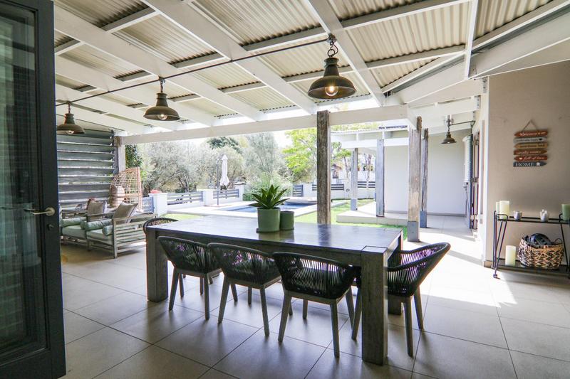 To Let 5 Bedroom Property for Rent in Copperleaf Estate Gauteng