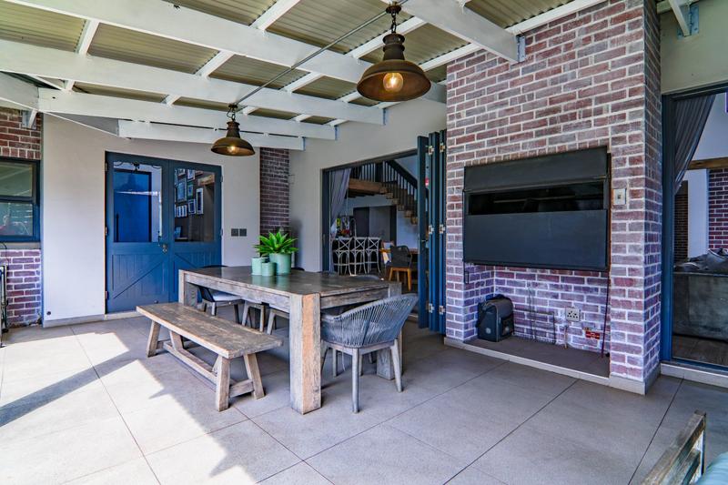 To Let 5 Bedroom Property for Rent in Copperleaf Estate Gauteng