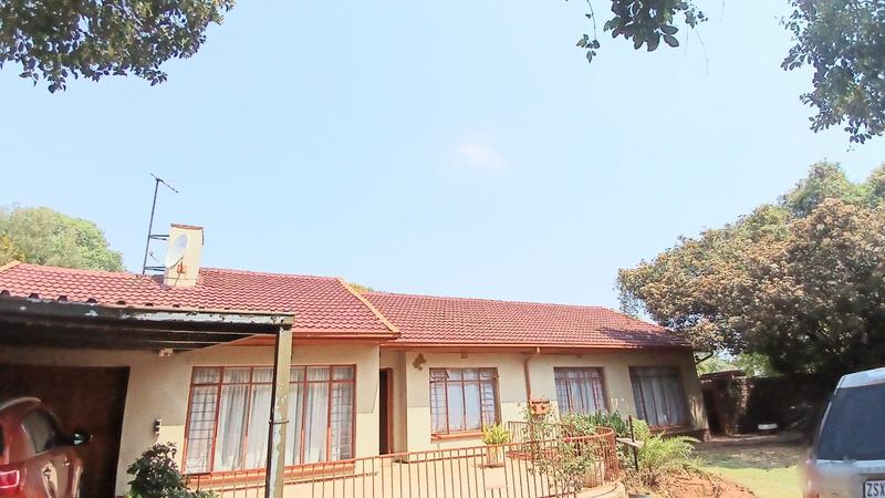 3 Bedroom Property for Sale in Birch Acres Gauteng
