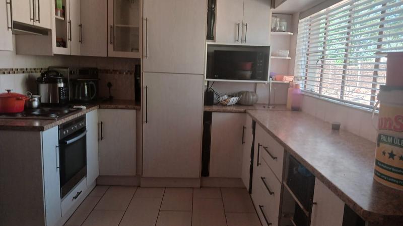 3 Bedroom Property for Sale in Birch Acres Gauteng