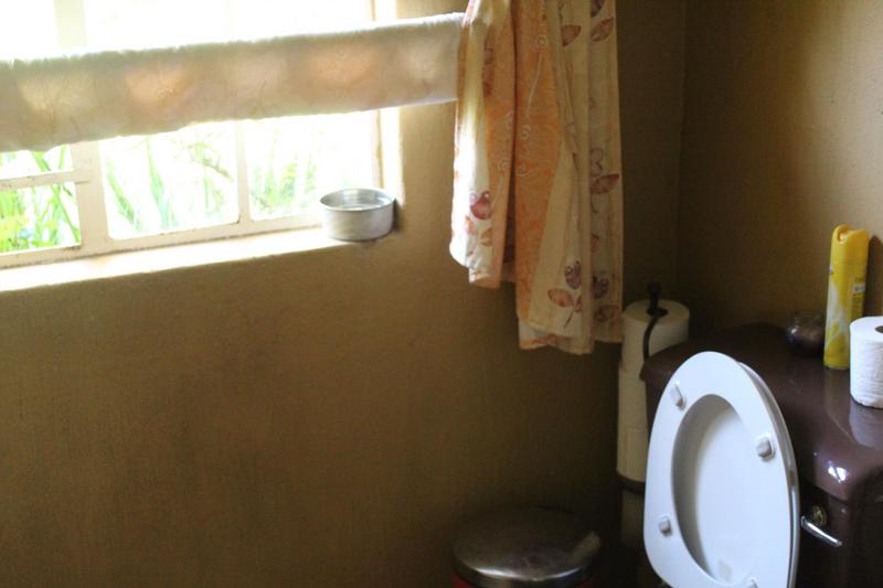 2 Bedroom Property for Sale in Glen Austin Gauteng