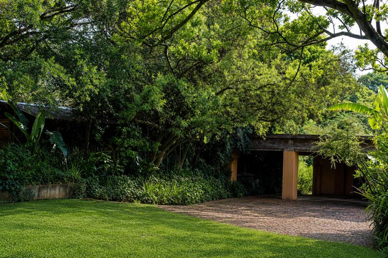 2 Bedroom Property for Sale in Glen Austin Gauteng