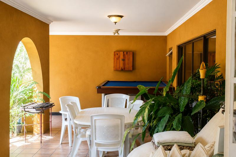 2 Bedroom Property for Sale in Glen Austin Gauteng