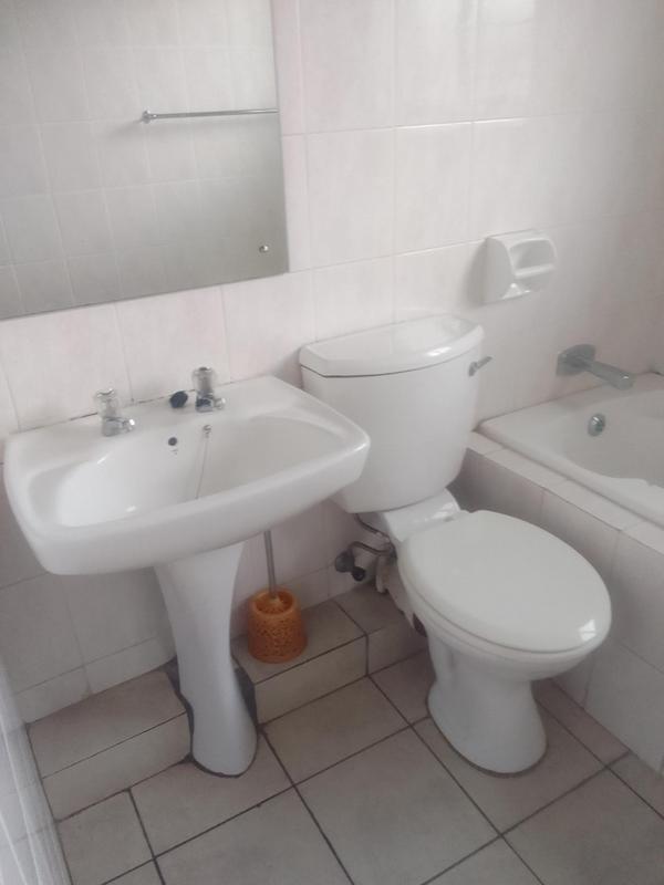 3 Bedroom Property for Sale in Vorna Valley Gauteng