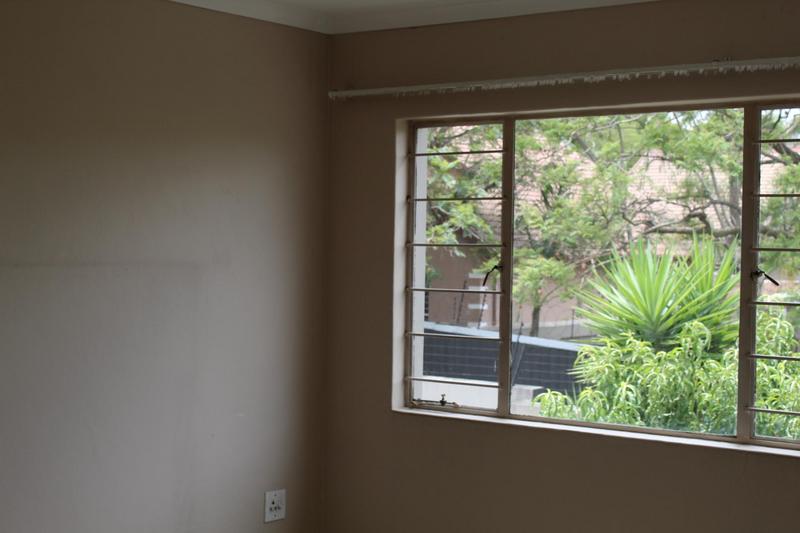 3 Bedroom Property for Sale in Vorna Valley Gauteng