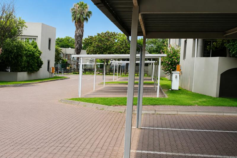 3 Bedroom Property for Sale in Vorna Valley Gauteng