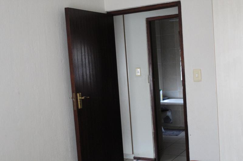 3 Bedroom Property for Sale in Erand Gardens Gauteng