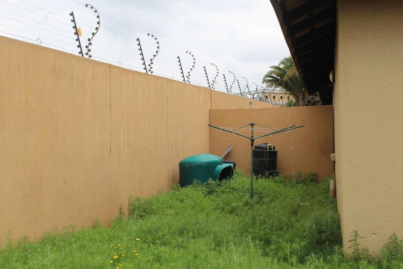 3 Bedroom Property for Sale in Erand Gardens Gauteng