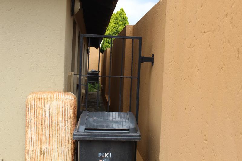 3 Bedroom Property for Sale in Erand Gardens Gauteng