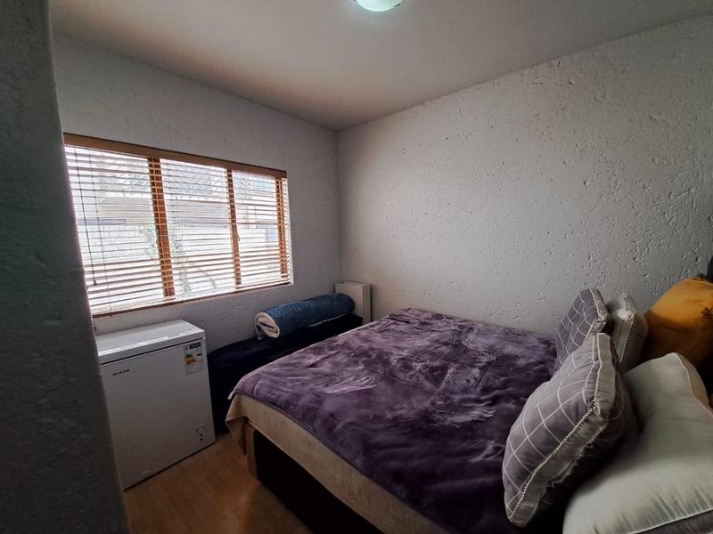 To Let 1 Bedroom Property for Rent in Westdene Gauteng