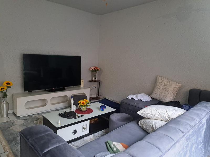 To Let 1 Bedroom Property for Rent in Westdene Gauteng