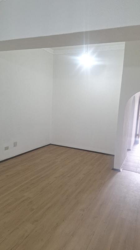 To Let 2 Bedroom Property for Rent in Florida Gauteng