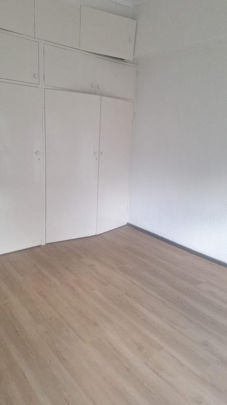 To Let 2 Bedroom Property for Rent in Florida Gauteng