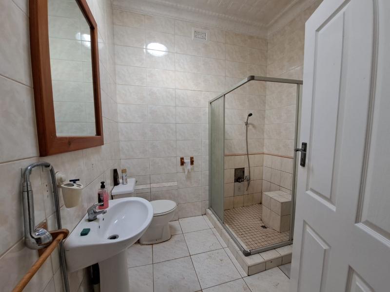 To Let 3 Bedroom Property for Rent in Florida Gauteng