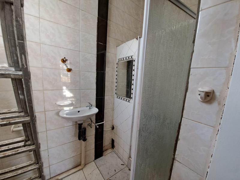 To Let 3 Bedroom Property for Rent in Florida Gauteng