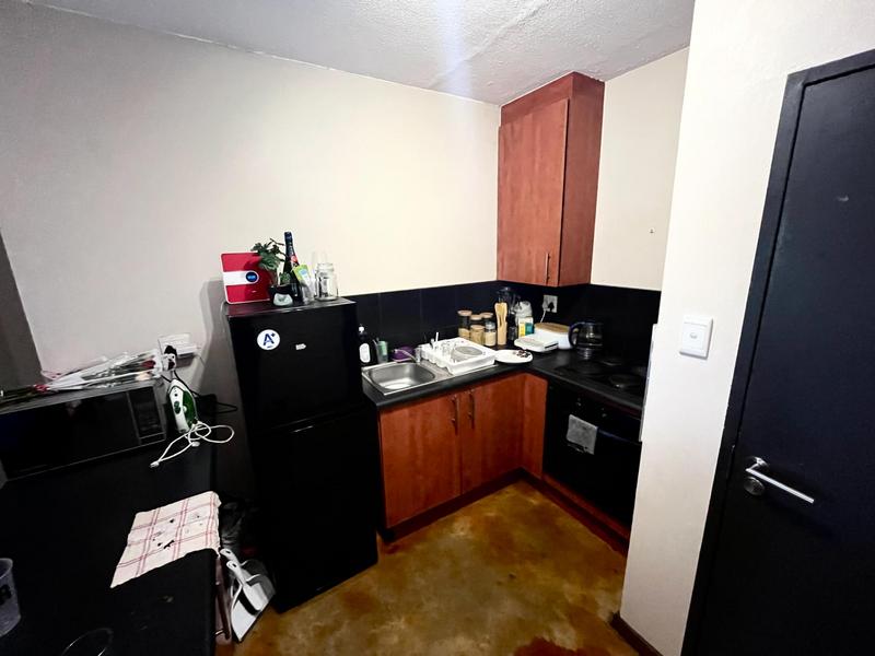 1 Bedroom Property for Sale in Hatfield Gauteng