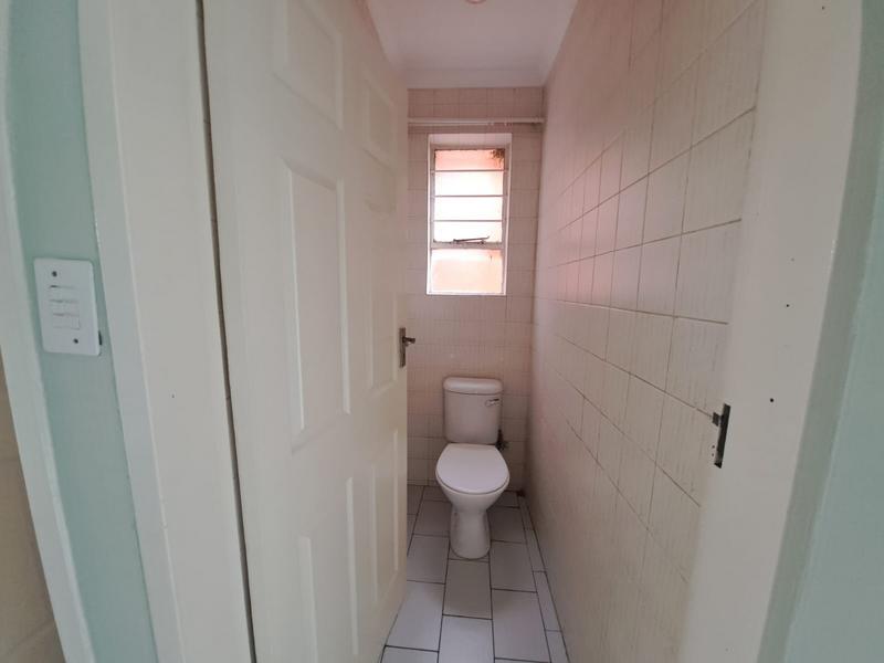 2 Bedroom Property for Sale in Discovery Gauteng