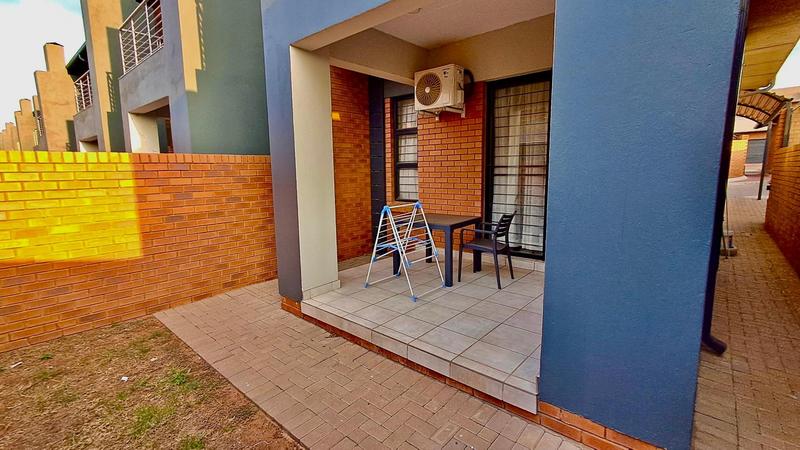 2 Bedroom Property for Sale in Montana Tuine Gauteng