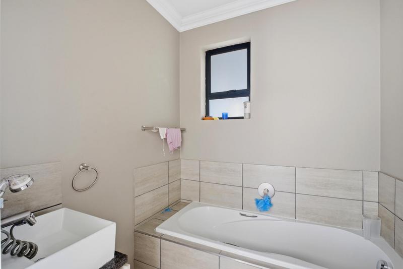 2 Bedroom Property for Sale in Ferndale Gauteng