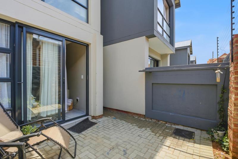 2 Bedroom Property for Sale in Ferndale Gauteng