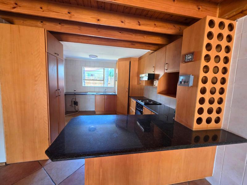 4 Bedroom Property for Sale in Allen Grove Gauteng