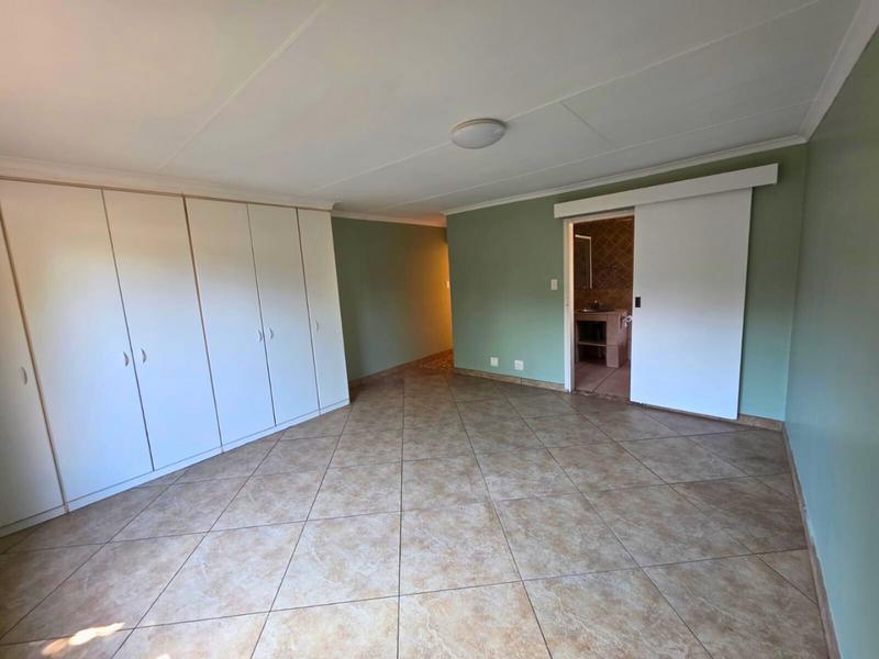 4 Bedroom Property for Sale in Allen Grove Gauteng