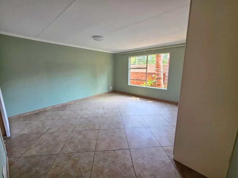 4 Bedroom Property for Sale in Allen Grove Gauteng