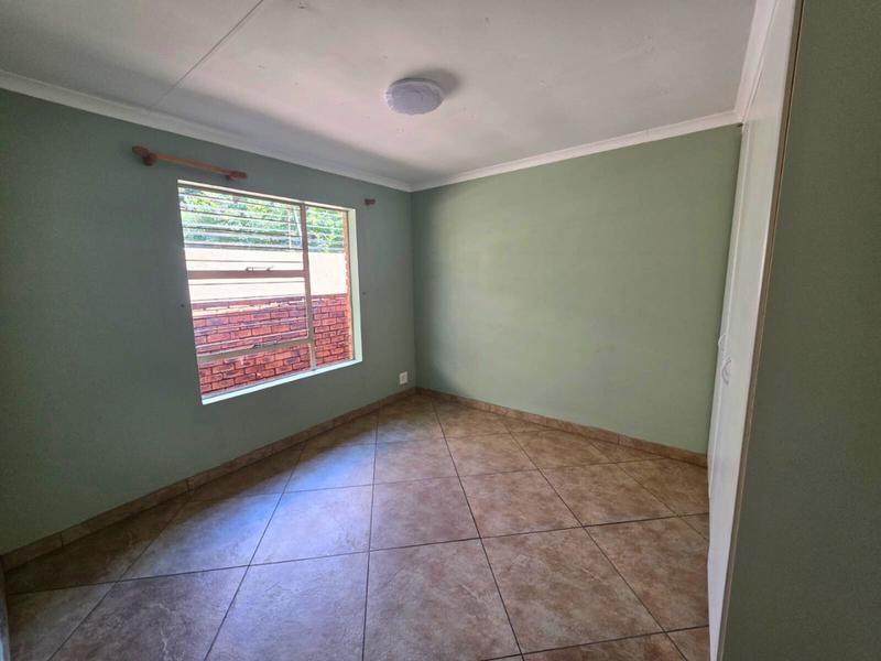 4 Bedroom Property for Sale in Allen Grove Gauteng