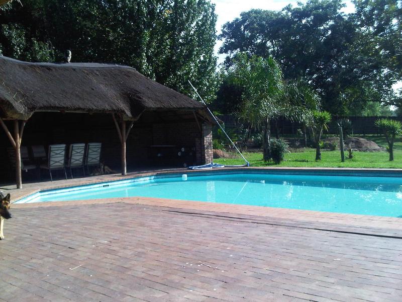 6 Bedroom Property for Sale in Allandale Gauteng