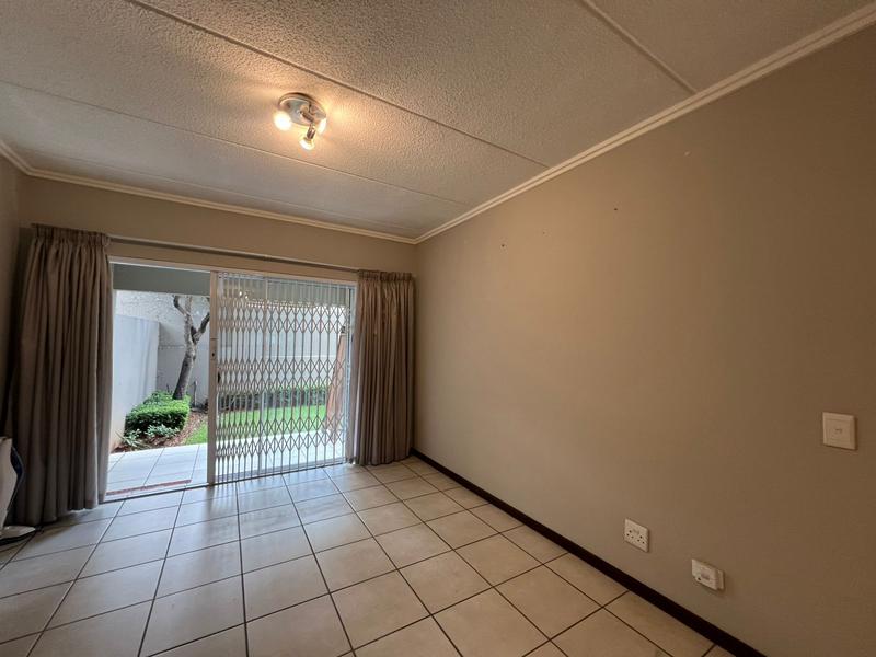 To Let 1 Bedroom Property for Rent in Bryanston Gauteng