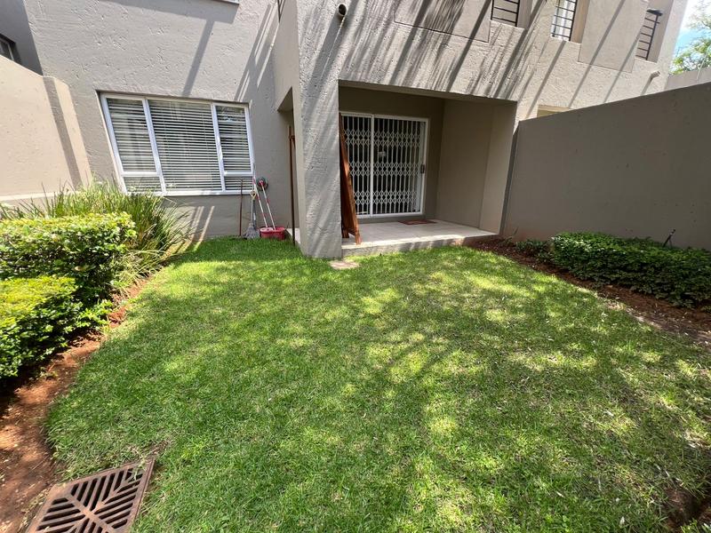 To Let 1 Bedroom Property for Rent in Bryanston Gauteng