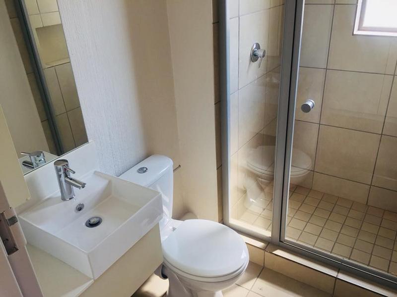 To Let 3 Bedroom Property for Rent in Fourways Gauteng