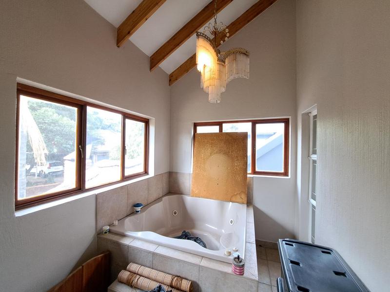 6 Bedroom Property for Sale in Eldoraigne Gauteng