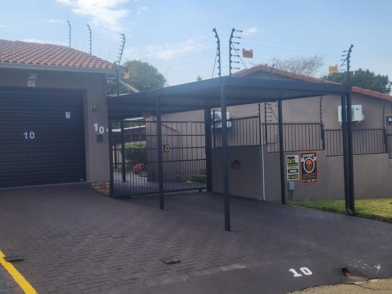 To Let 2 Bedroom Property for Rent in Sundowner Gauteng