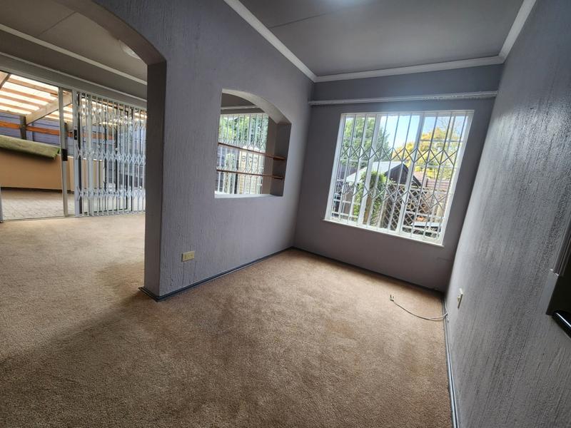 To Let 2 Bedroom Property for Rent in Sundowner Gauteng