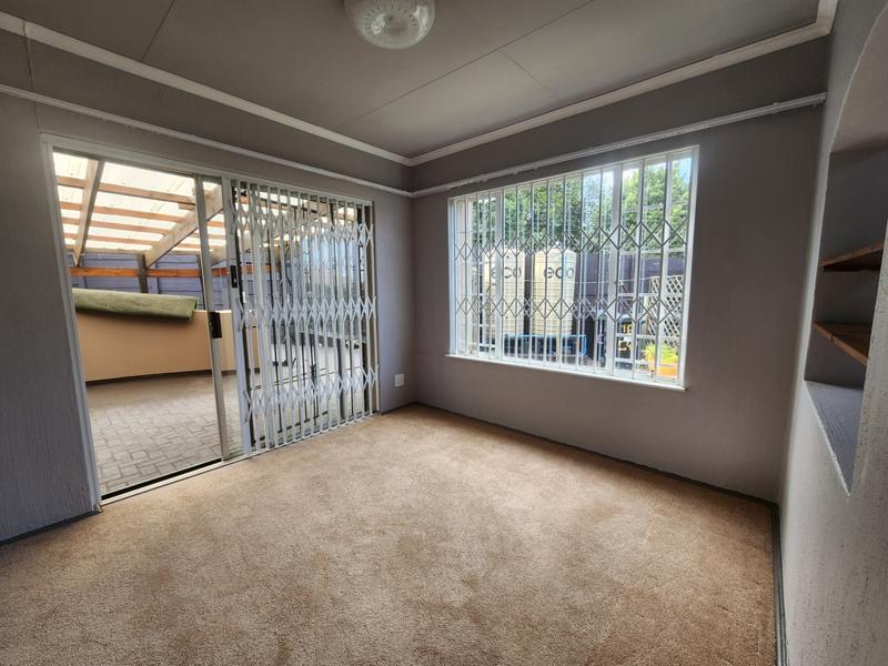 To Let 2 Bedroom Property for Rent in Sundowner Gauteng