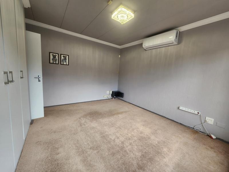 To Let 2 Bedroom Property for Rent in Sundowner Gauteng