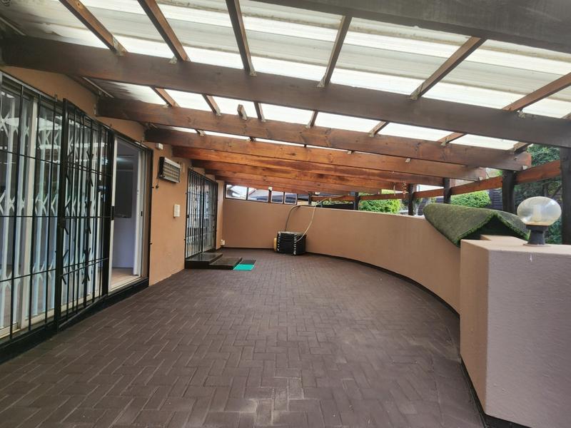 To Let 2 Bedroom Property for Rent in Sundowner Gauteng