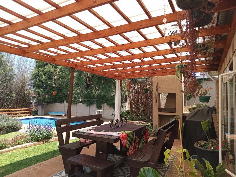 3 Bedroom Property for Sale in Greenhills Gauteng