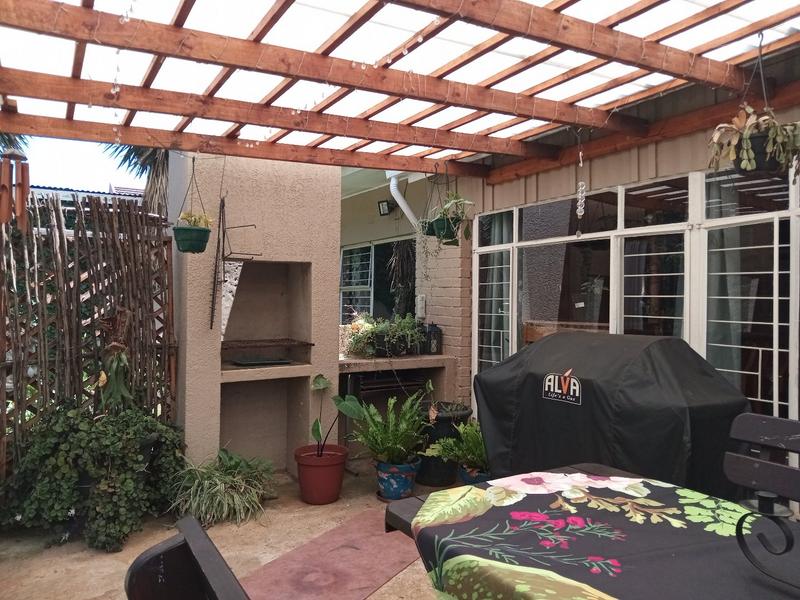 3 Bedroom Property for Sale in Greenhills Gauteng