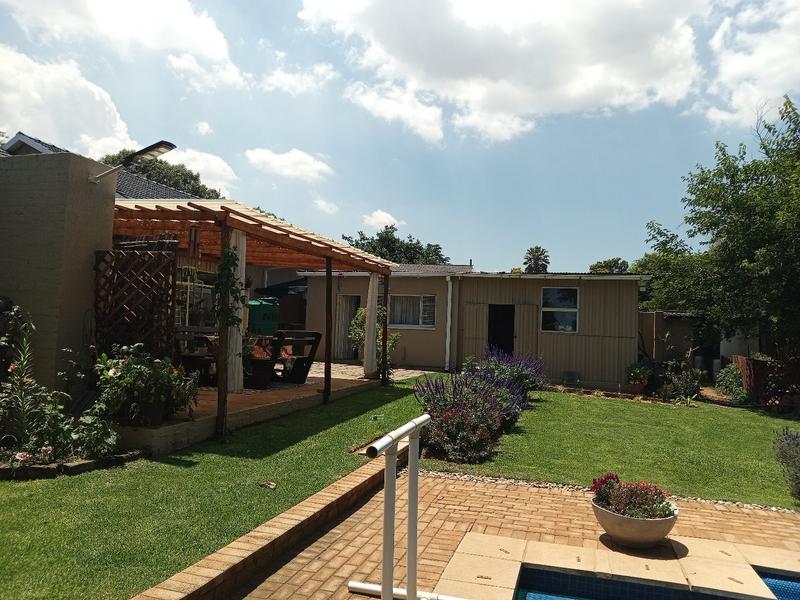 3 Bedroom Property for Sale in Greenhills Gauteng