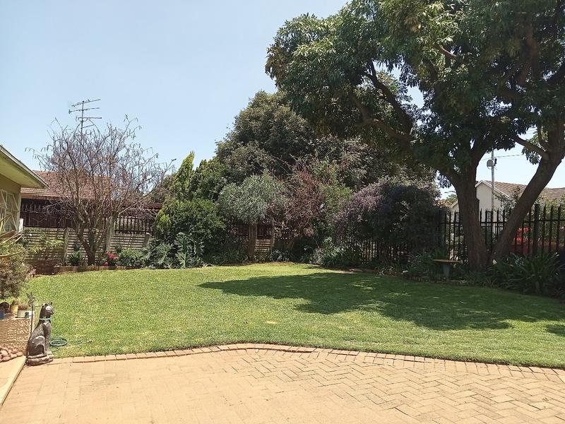 3 Bedroom Property for Sale in Greenhills Gauteng